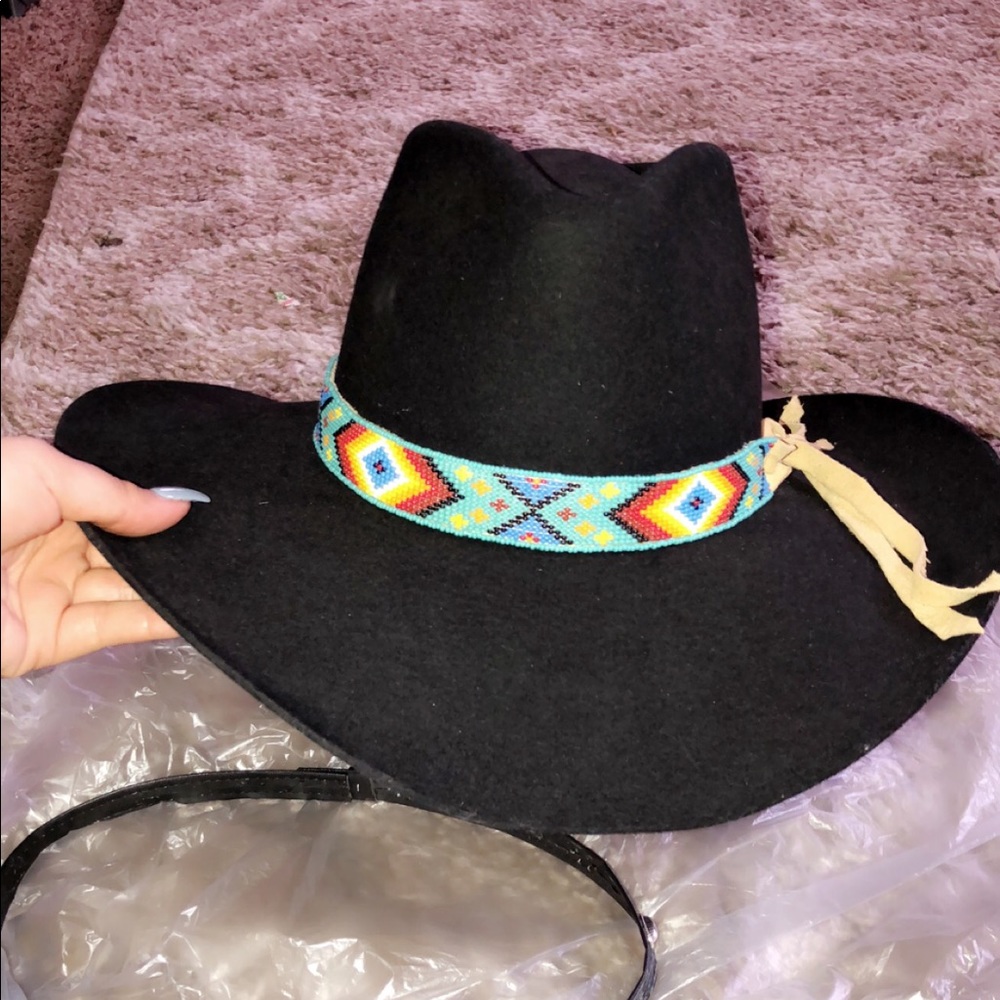 Cute western hat š¾ perfect for rodeo ! - Picture 3 of 4